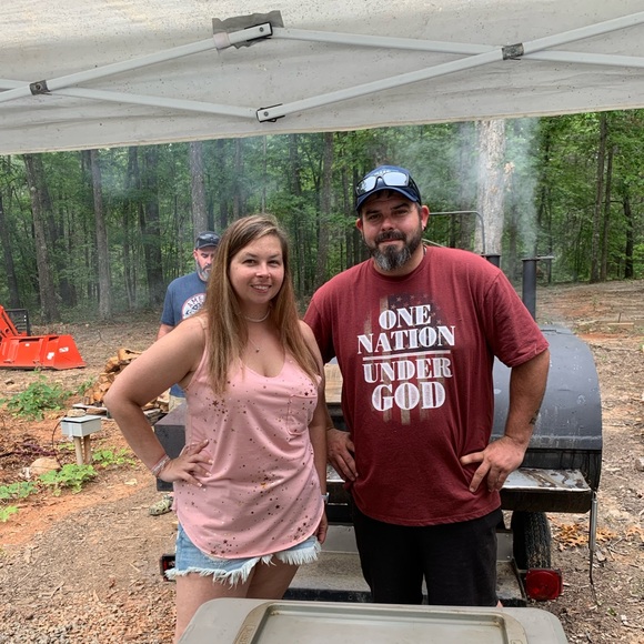 Meet your Posher, Jenn - Picture 4 of 4